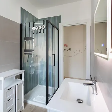 Marconi White Flower House Apartman Róma