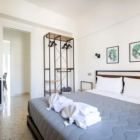 Marconi White Flower House *