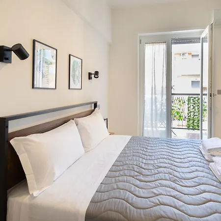 Marconi White Flower House רומא