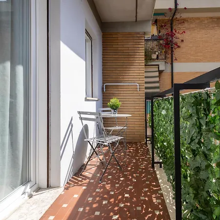 Apartman Marconi White Flower House