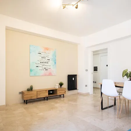 Apartman Marconi White Flower House